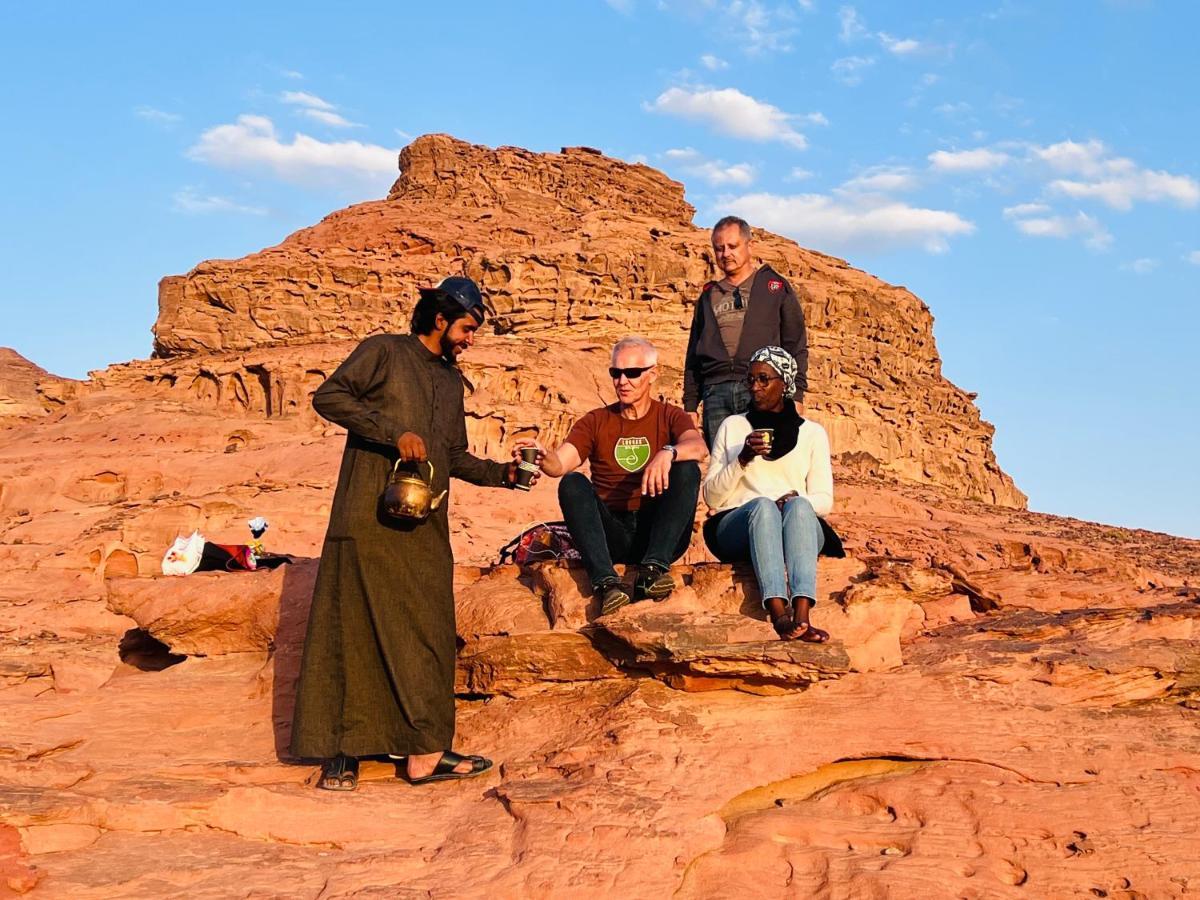 Wadi Rum Local Guide Exteriér fotografie
